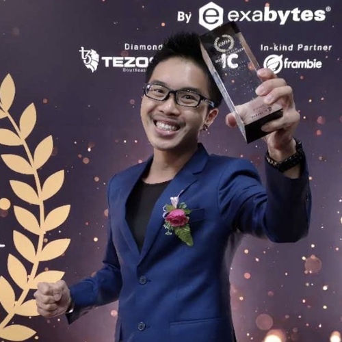 Kelvin Ang